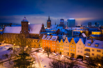 Aerial view of the old town in Gdansk city at winter dawn, Poland © Patryk Kosmider
