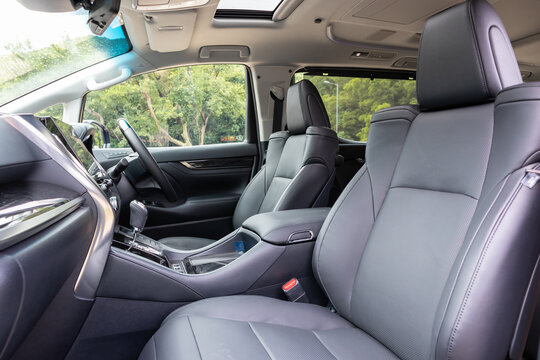 Toyota Wellfire 2020 Interior