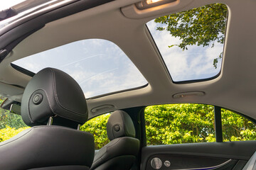Mercedes-Benz E-Class 2020 Sun-roof