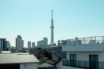住宅街と東京スカイツリー