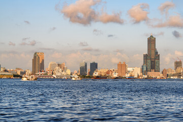Fototapeta premium Kaohsiung skyline. Scenic view of Kaohsiung Harbor, Taiwan