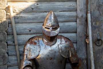 Rusty knight armor