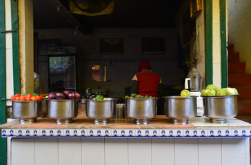Restaurant pélerins Gaumuk, Inde du Nord