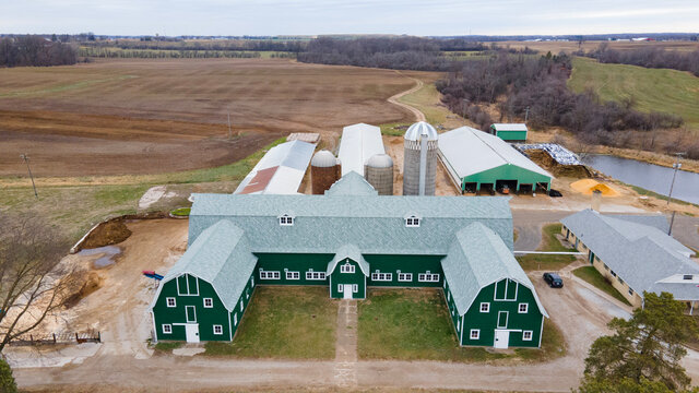 antique barn, barn, barn coopersville michigan, barn mi, barn michigan, coopersville, coopersville mi, dairy farm, farm animal, farm animals, farm michigan, farm silo, farms, old barn, vintage barn, d