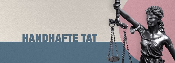 Handhafte Tat. Close-up einer Justitia Statue. Symbol für Gerechtigkeit und Anwalt. Figur steht...