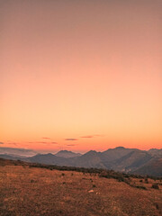 Atardecer mágico en las montañas  © Aldo
