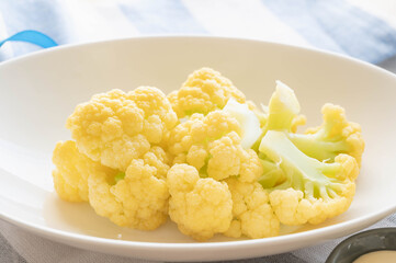 茹で野菜　オレンジカリフラワー