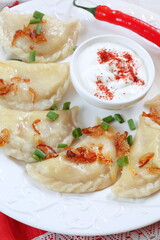 Dumplings with potatoes and sour cream