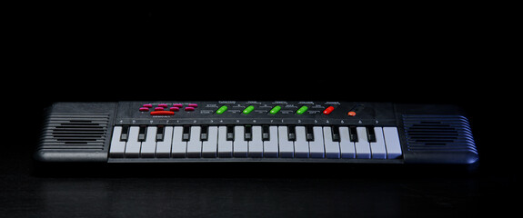 PIANO KEYBOARD MADE OF PLASTIC FOR KIDS 