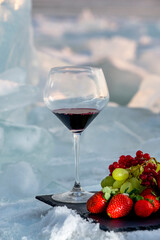 glass of red wine and ice