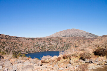 秋の霧島大浪池	
