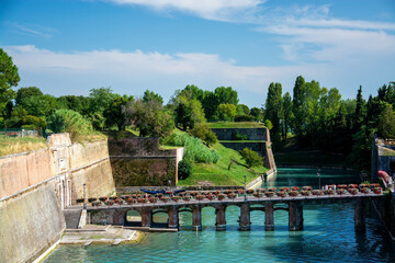 Festungsmauer, Peschiera del Garda, Venetien, Italien