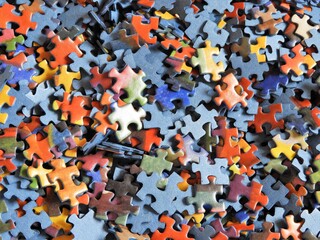 jigsaw puzzle pieces background