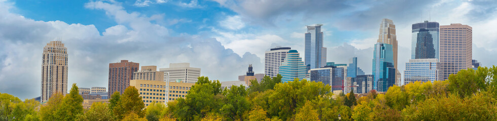 Autumn Downtown Minneapolis, MN Panorama View - obrazy, fototapety, plakaty