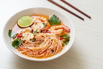 noodles with spicy soup and shrimps (Tom Yum Kung)