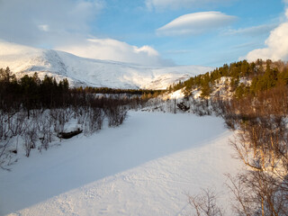Fototapeta na wymiar Landschaft in Troms og Finnmark, Tromsoe, Norwegen
