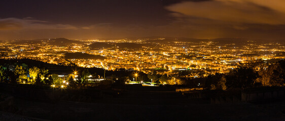 ポルトガル　ブラガのサメイロの聖母の聖地の丘からの夜景