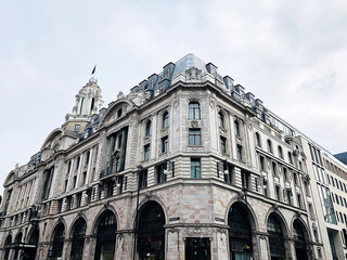 Naklejka premium Building old London in oil paints