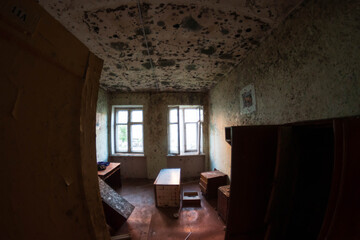room in an abandoned building