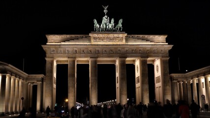 Obraz premium Brandenburger Tor nachts