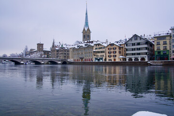 Fototapeta na wymiar Old town of Zurich, Switzerland, with river Limmat.