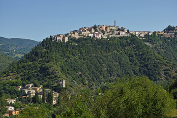 Fototapeta na wymiar Cerreto of Spoleto and Borgo Cerreto