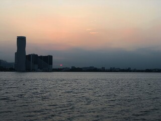 Fototapeta premium Atardecer Guayaquil