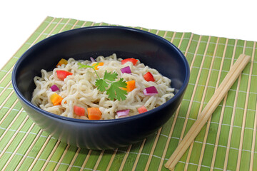 Pasta with vegetables in bowl