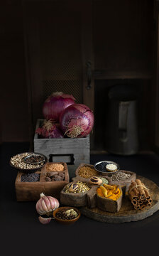 Red onion, garlic, and spices 