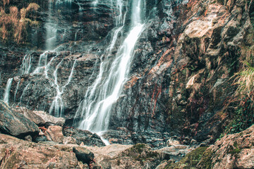 Fototapeta na wymiar waterfall and rocks