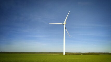 wind turbine in the field © Николай Срибяник