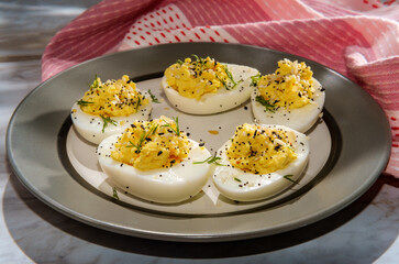Everything Bagel Deviled Eggs