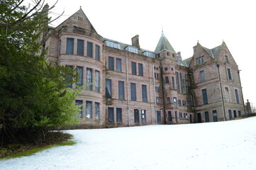 Naklejka premium Mount Melville, former mansion, and abandoned maternity hospital, Craigtoun, St Andrews, Fife, in good condition for redeveloping as hotel