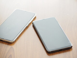 スマートフォン（2台）