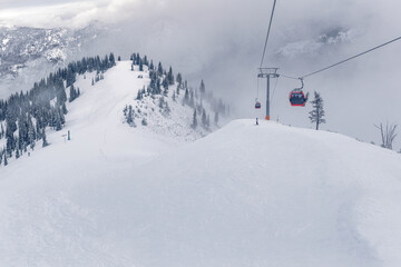 Fototapeta na wymiar ski lift in the mountains