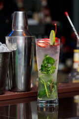 STRAWBERRY MOJITO