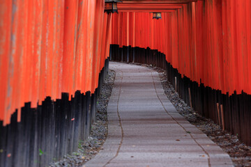 京都伏見稲荷大社の千本鳥居