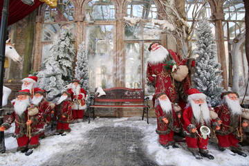 santa claus in the snow 