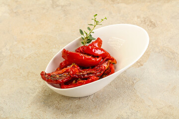 Sun-dried tomato in olive oil