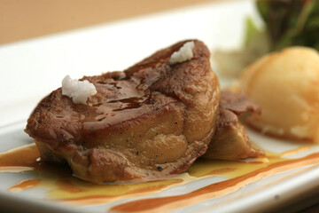 Foie Gras with Mashed Potatoes