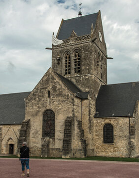 Clocher de l'&eacute;glise de Sainte-M&egrave;re-&Eacute;glise, France