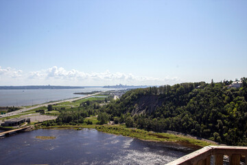 Québec (ville) depuis les Chutes de Montmorency