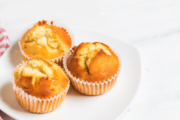 homemade banana nut muffins ready eat (1)