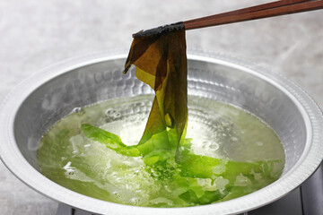 wakame shabu shabu, japanese cuisine © uckyo