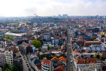 Obraz premium Brussels, Belgium - April 18, 2020 -Aerial view on Quai aux Briques and Sainte-Catherine Church, old and popular quater in Brussels, View During confinement - Covid-19