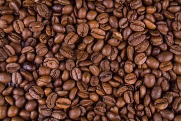 many roasted a coffee beans lie together