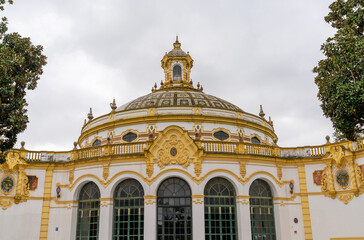 Fototapeta na wymiar view of the Lope de Vega theater in Seville