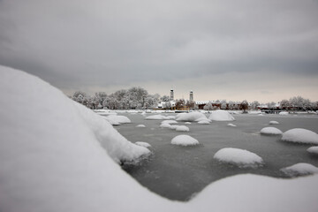 Hafeneinfahrt von Lindau Bodensee im Winter