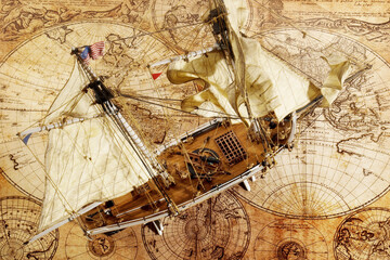 Landkarte mit Modelbauschiff - Schatzkarte