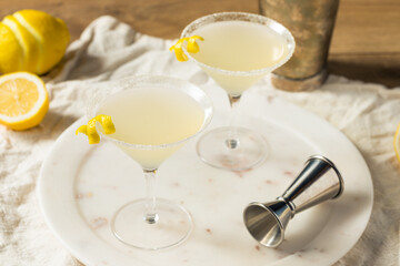 Boozy Refreshing Lemon Drop Martini